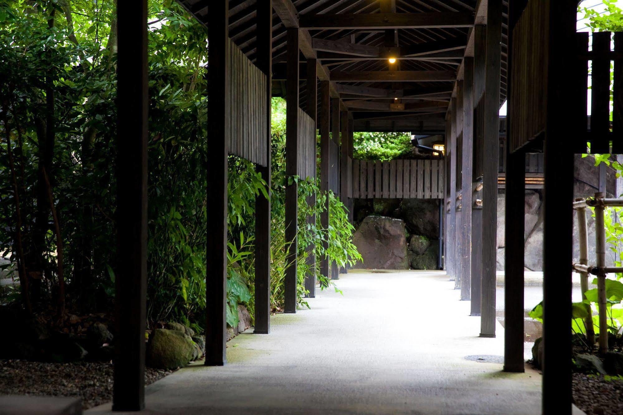Hotel Yufuin Yasuha Exterior foto